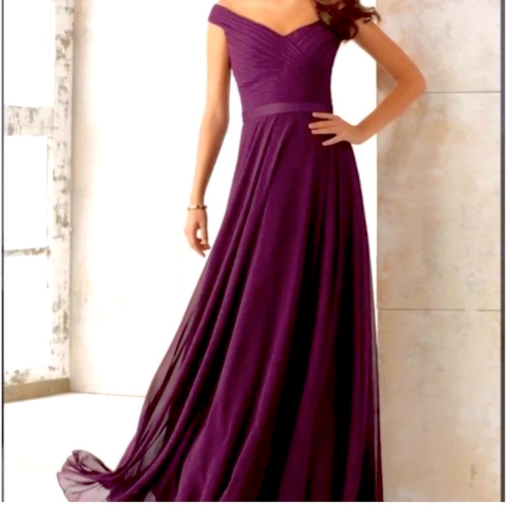 MORI LEE MADELINE GARDNER
PROM DRESS CHIFFON EGGPLANT PURPLE BRIDESMAID 6